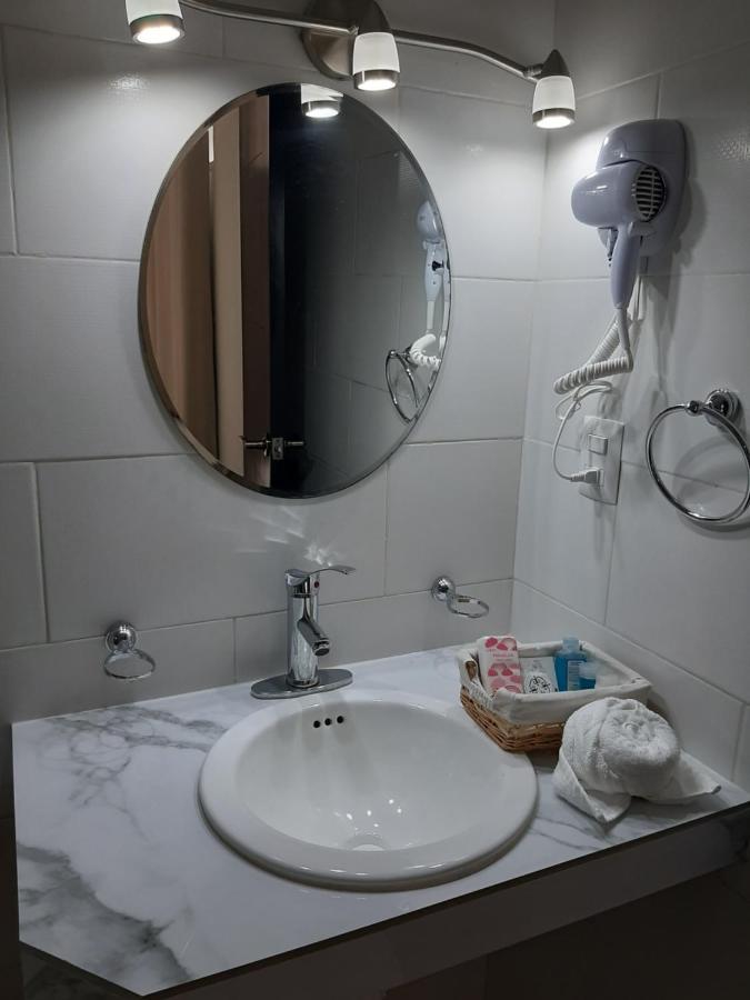 Hotel Recuerdos Вальядолид Экстерьер фото